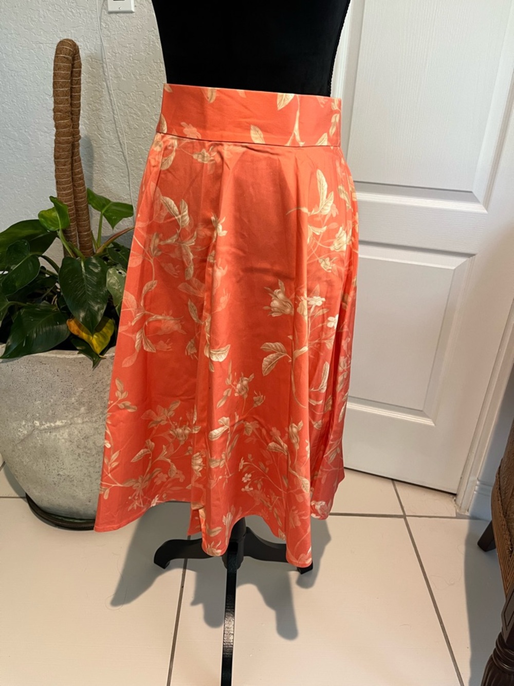 ANTONIO MELANI Coral Circle Skirt with Cream Floral Print